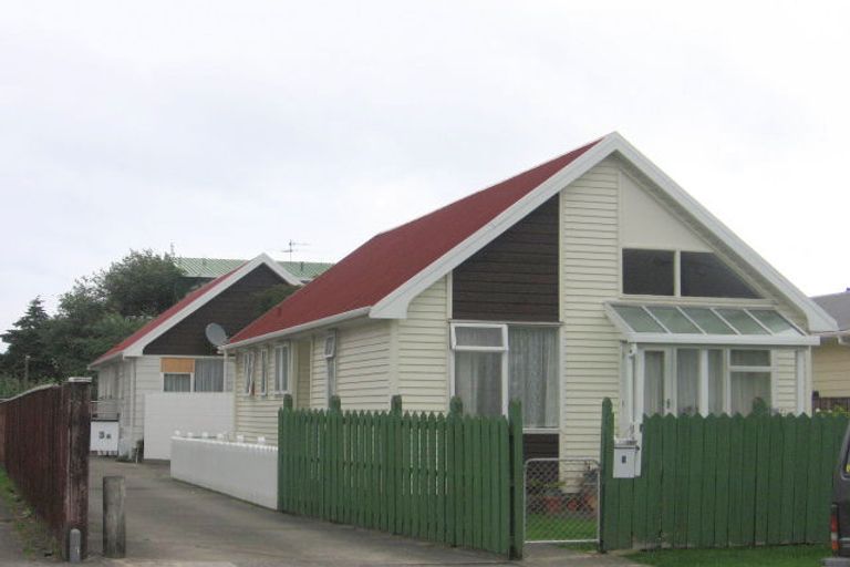 Photo of property in 3 Randwick Crescent, Moera, Lower Hutt, 5010