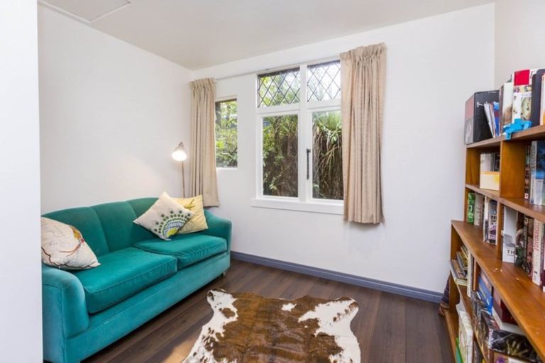 Photo of property in 7 Elmslie Road, Pinehaven, Upper Hutt, 5019