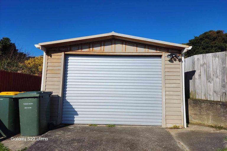 Photo of property in 40 Dimock Street, Titahi Bay, Porirua, 5022