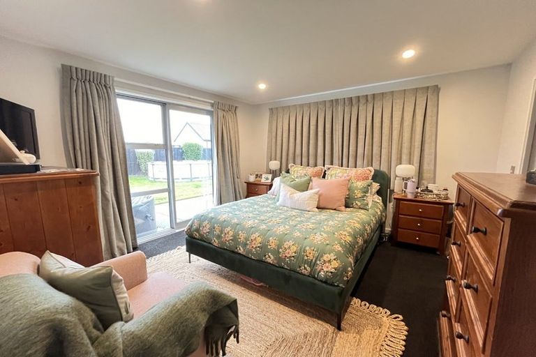 Photo of property in 16 Radcot Drive, Rolleston, 7615