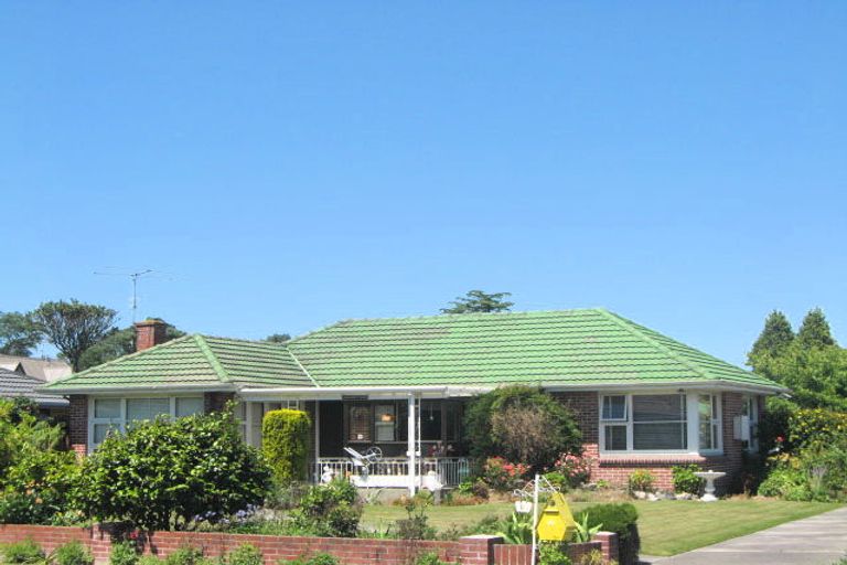 Photo of property in 3 Rosella Street, Broomfield, Christchurch, 8042