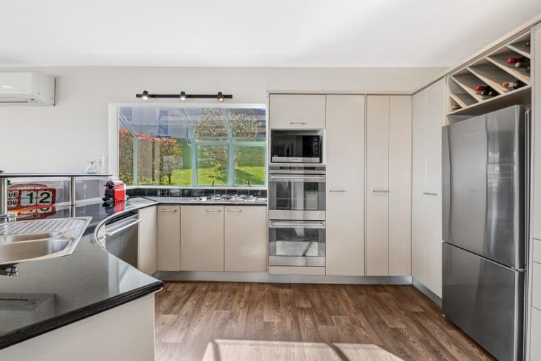 Photo of property in 38 Vista Motu, Red Beach, 0932