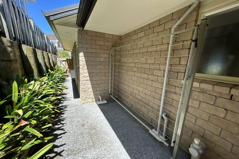 Photo of property in 237a Titirangi Road, Titirangi, Auckland, 0604