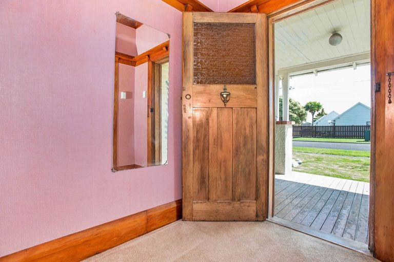 Photo of property in 16 Albert Street, Te Hapara, Gisborne, 4010