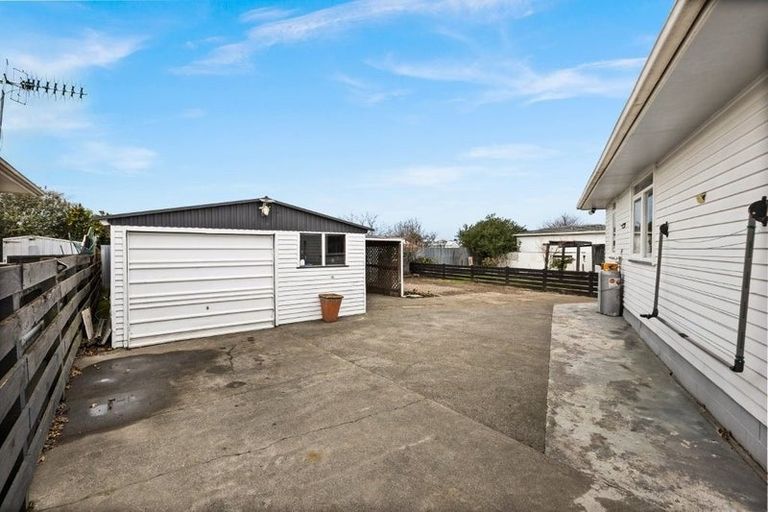 Photo of property in 166 Flaxmere Avenue, Flaxmere, Hastings, 4120