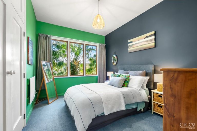 Photo of property in 15 Potomaru Street, Boulcott, Lower Hutt, 5010