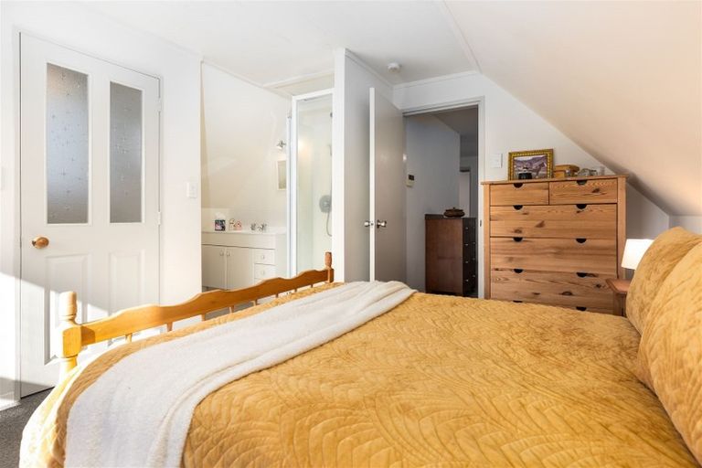 Photo of property in 5 Newgate Street, Picton, 7220