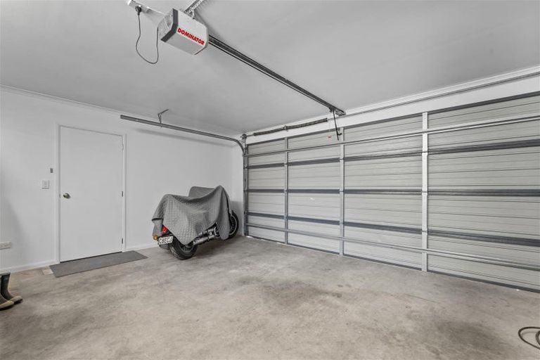 Photo of property in 8 Ngawhatu Road, Stoke, Nelson, 7011