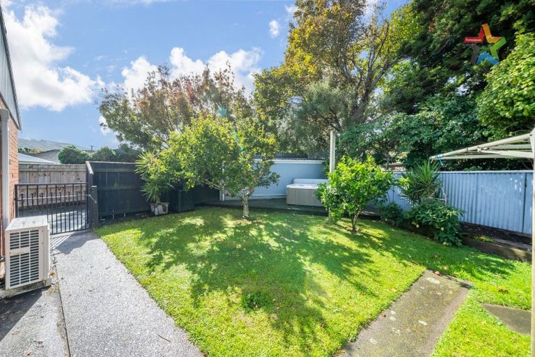 Photo of property in 5 Amberley Grove, Hutt Central, Lower Hutt, 5010