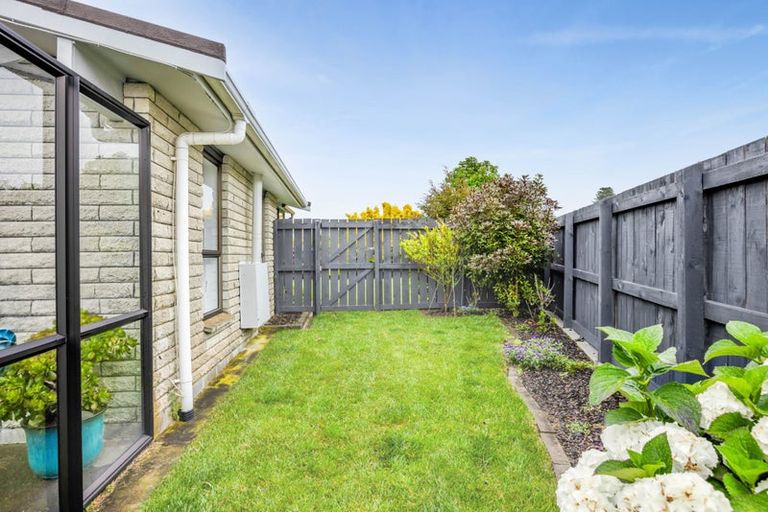 Photo of property in 8 Glamis Avenue, Bell Block, New Plymouth, 4312