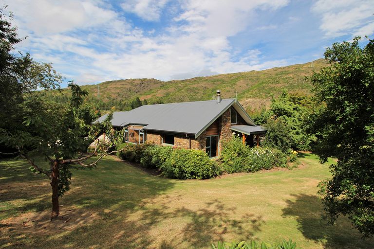 Photo of property in 3 Miners Lane, Clyde, 9330