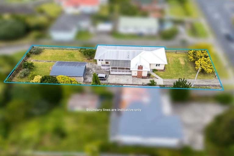 Photo of property in 131 Rathgar Road, Henderson, Auckland, 0610
