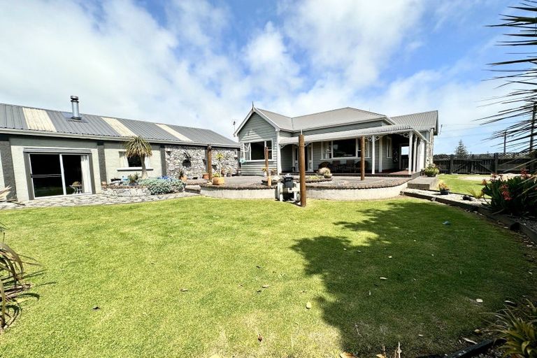 Photo of property in 58 Seymour Street, Waitara, 4320