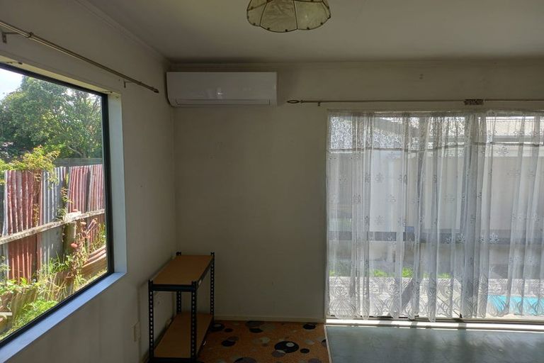 Photo of property in 8 Berkeley Road, Manurewa, Auckland, 2102