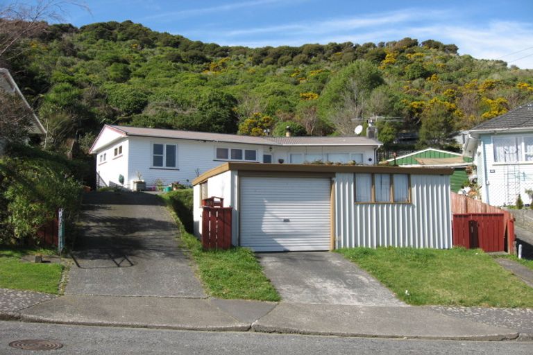 Photo of property in 14 Pollard Street, Wainuiomata, Lower Hutt, 5014