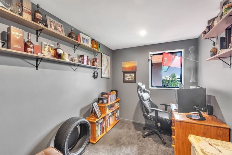 Photo of property in 66 Silver Peaks Drive, West Melton, 7618