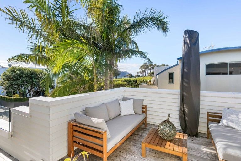 Photo of property in 517b Ocean Road, Whangamata, 3620
