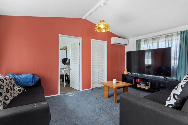 Photo of property in 2/78 Porchester Road, Papakura, 2110