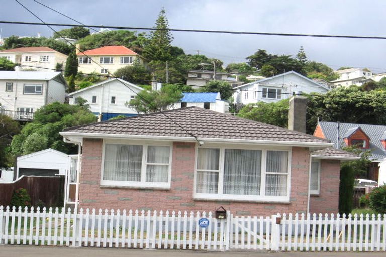 Photo of property in 14 Darlington Road, Miramar, Wellington, 6022