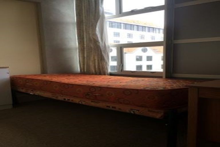 Photo of property in St Pauls Apartments, 24/43 Mulgrave Street, Thorndon, Wellington, 6011