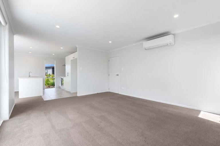 Photo of property in 4 Pioneer Crescent, Omokoroa, 3114