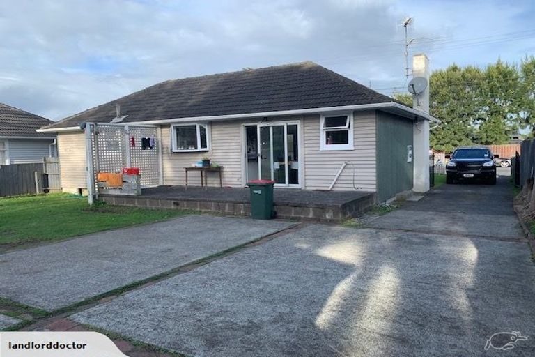 Photo of property in 18 Mcannalley Street, Manurewa East, Auckland, 2102