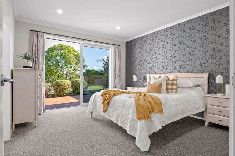 Photo of property in 11 Batten Drive, Flagstaff, Hamilton, 3210