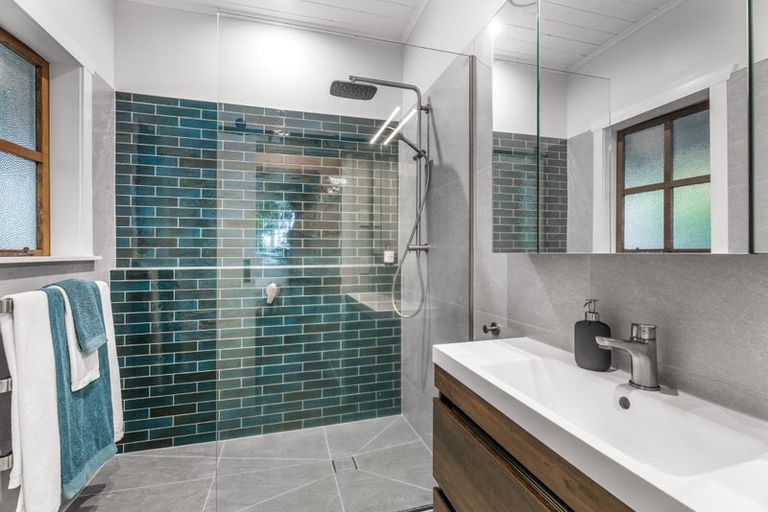 Photo of property in 37 Kensington Avenue, Mount Eden, Auckland, 1024