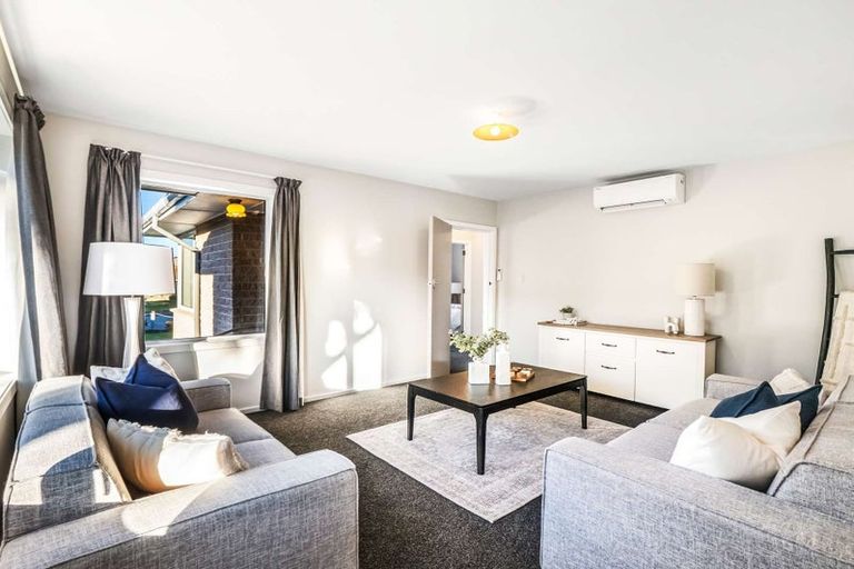 Photo of property in 19 Glenora Place, Hornby, Christchurch, 8042