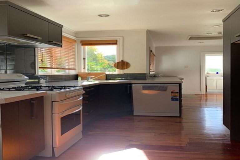 Photo of property in 86 School Road, Morningside, Auckland, 1021