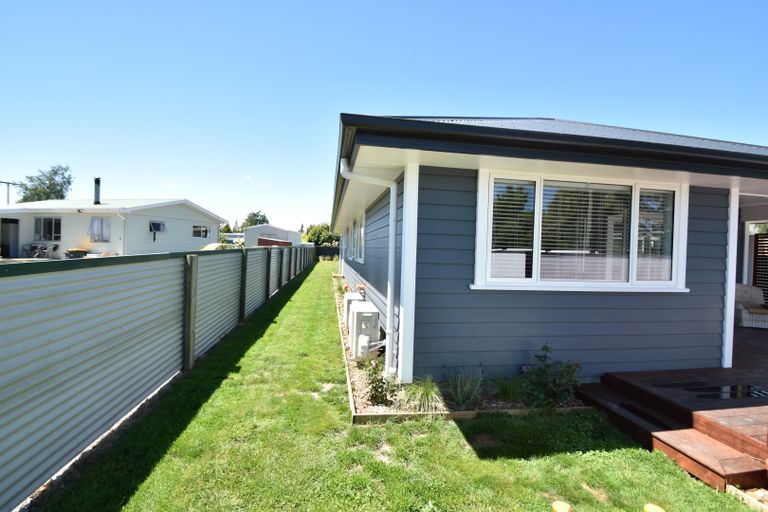 Photo of property in 21 Fraser Crescent, Twizel, 7901