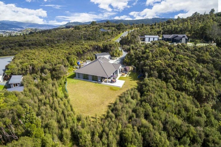 Photo of property in 285 Fairview Drive, Akatarawa, Upper Hutt, 5372