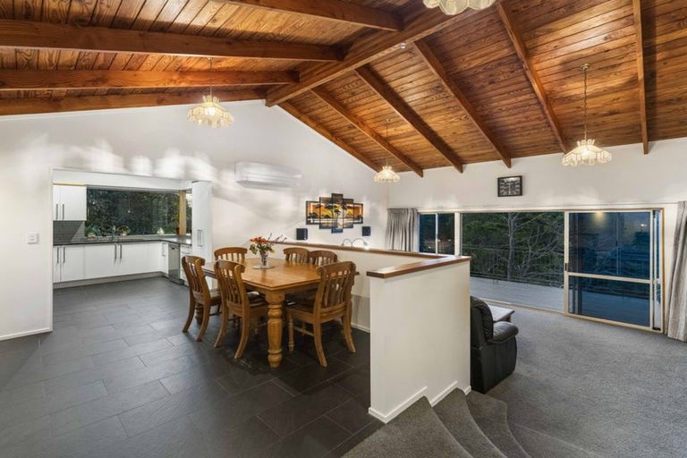 Photo of property in 23 Crows Road, Swanson, Auckland, 0614