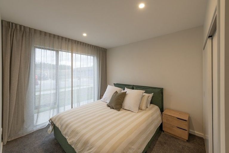 Photo of property in 120 Burdon Loop, Lake Hawea, 9382