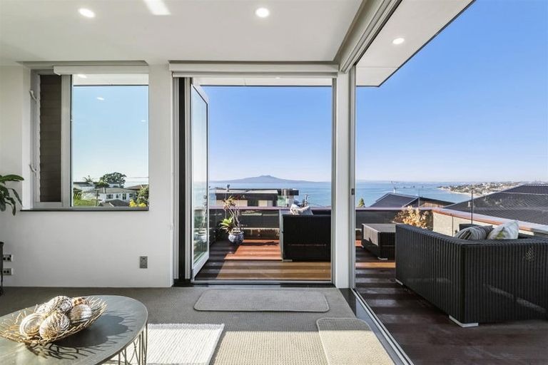 Photo of property in 22a Beach Road, Castor Bay, Auckland, 0620