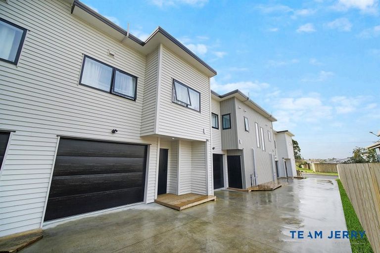 Photo of property in 15d William Avenue, Manurewa, Auckland, 2102