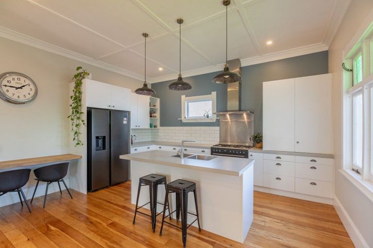 Photo of property in 41 Racecourse Road, Waipukurau, 4200