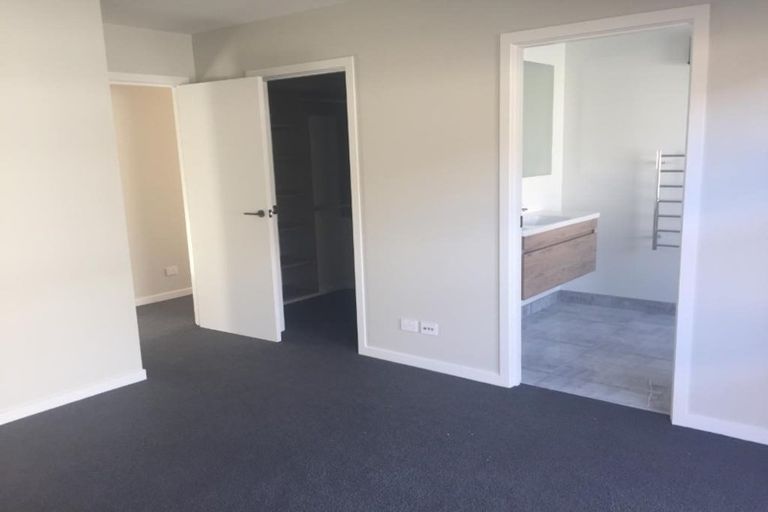Photo of property in 14 Ward Street, Jacks Point, Queenstown, 9371