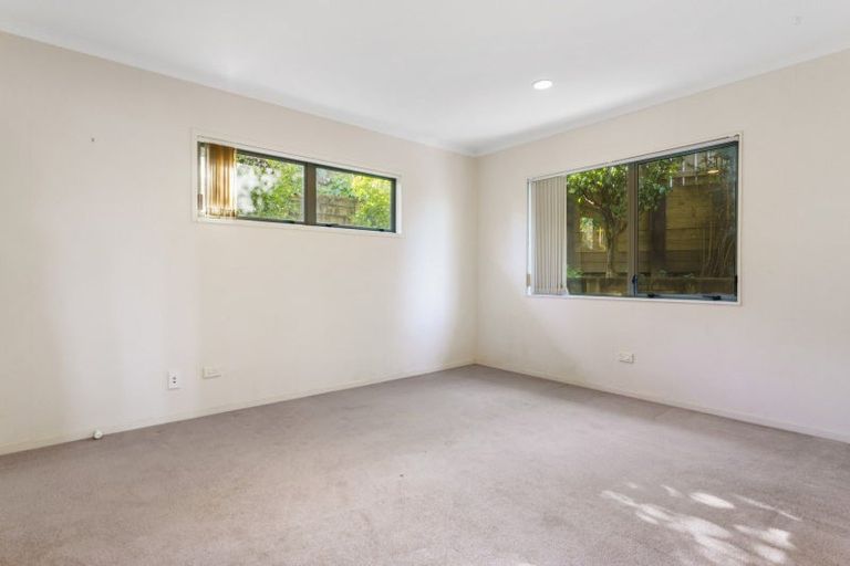 Photo of property in 15 Bell Common Close, Bethlehem, Tauranga, 3110