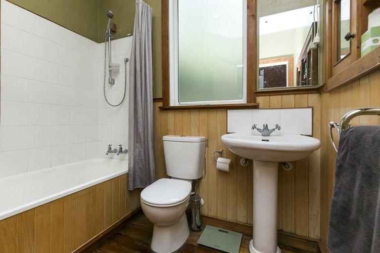 Photo of property in 177 Buckley Road, Southgate, Wellington, 6023