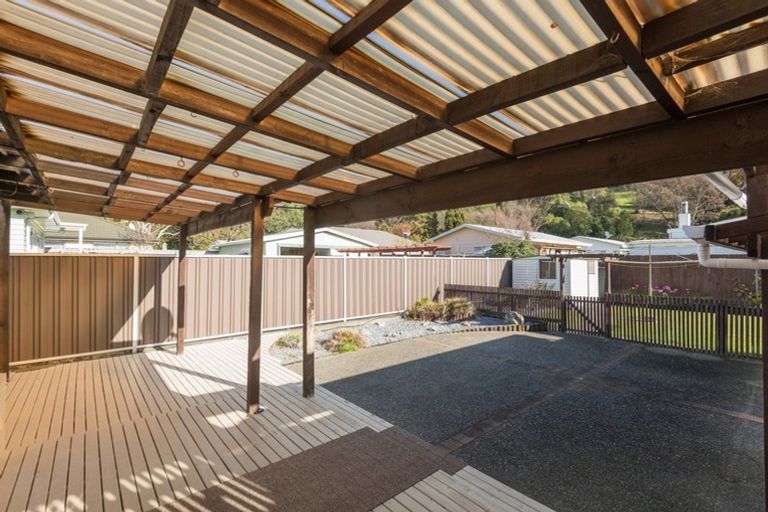 Photo of property in 242 Vanguard Street, Nelson South, Nelson, 7010