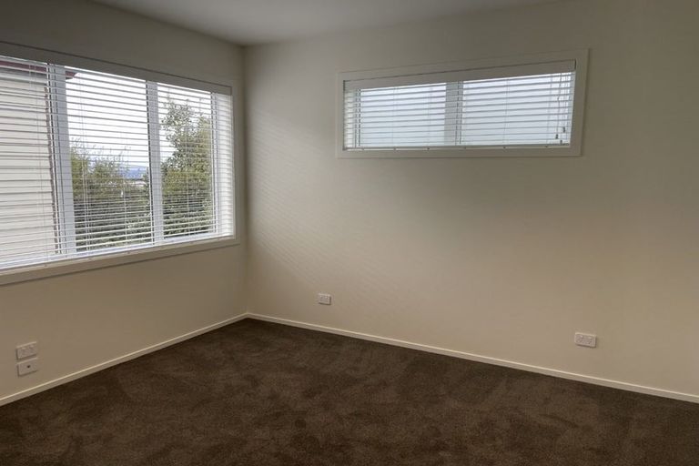 Photo of property in 29 Montgomery Avenue, Rothesay Bay, Auckland, 0630