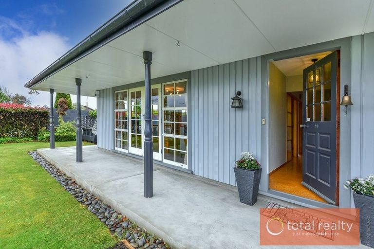 Photo of property in 14 Oldham Crescent, Halswell, Christchurch, 8025