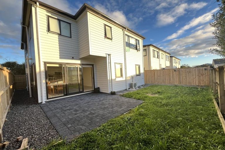 Photo of property in 8b Bunnythorpe Road, Papakura, 2110