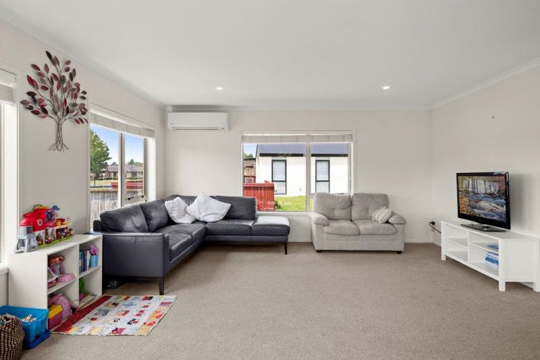 Photo of property in 8a Cannell Farm Drive, Te Puke, 3119