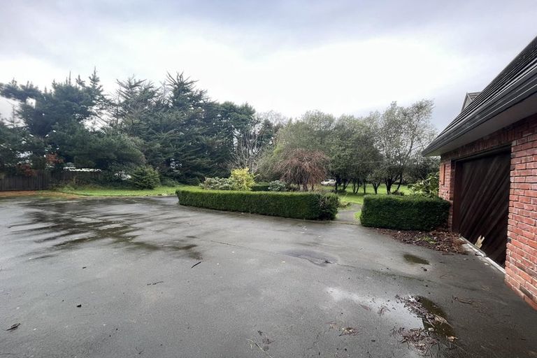 Photo of property in 250 Johns Road, Northwood, Christchurch, 8051