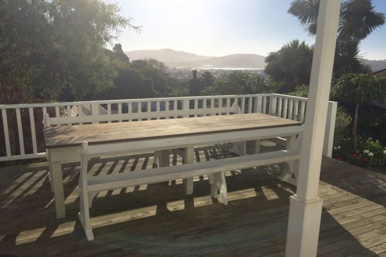 Photo of property in 114 Cliffs Road, Saint Clair, Dunedin, 9012