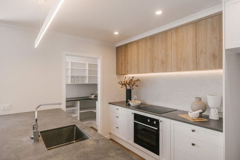 Photo of property in 2 Gratitude Way, Kelvin Grove, Palmerston North, 4414