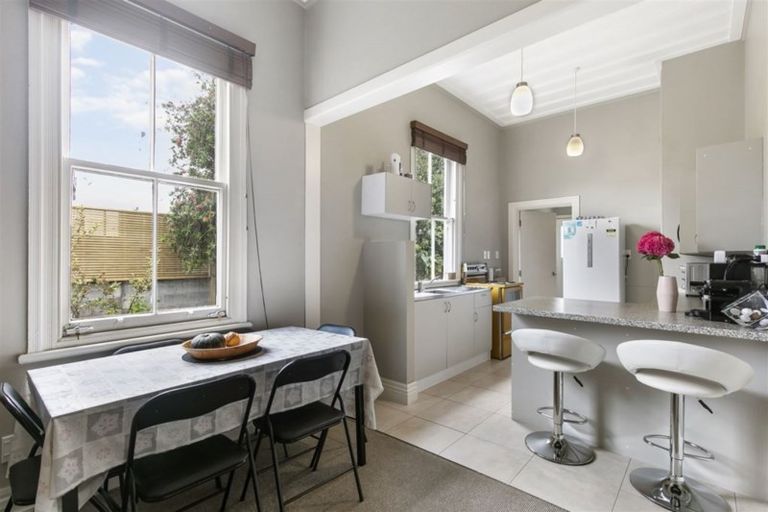 Photo of property in 2 King Edward Street, Mount Eden, Auckland, 1024