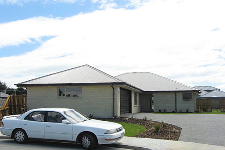 Photo of property in 8 Thomas Lane, Rangiora, 7400